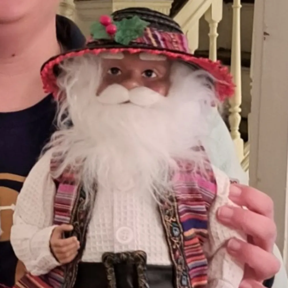 sareslay.bsky.social's profile picture