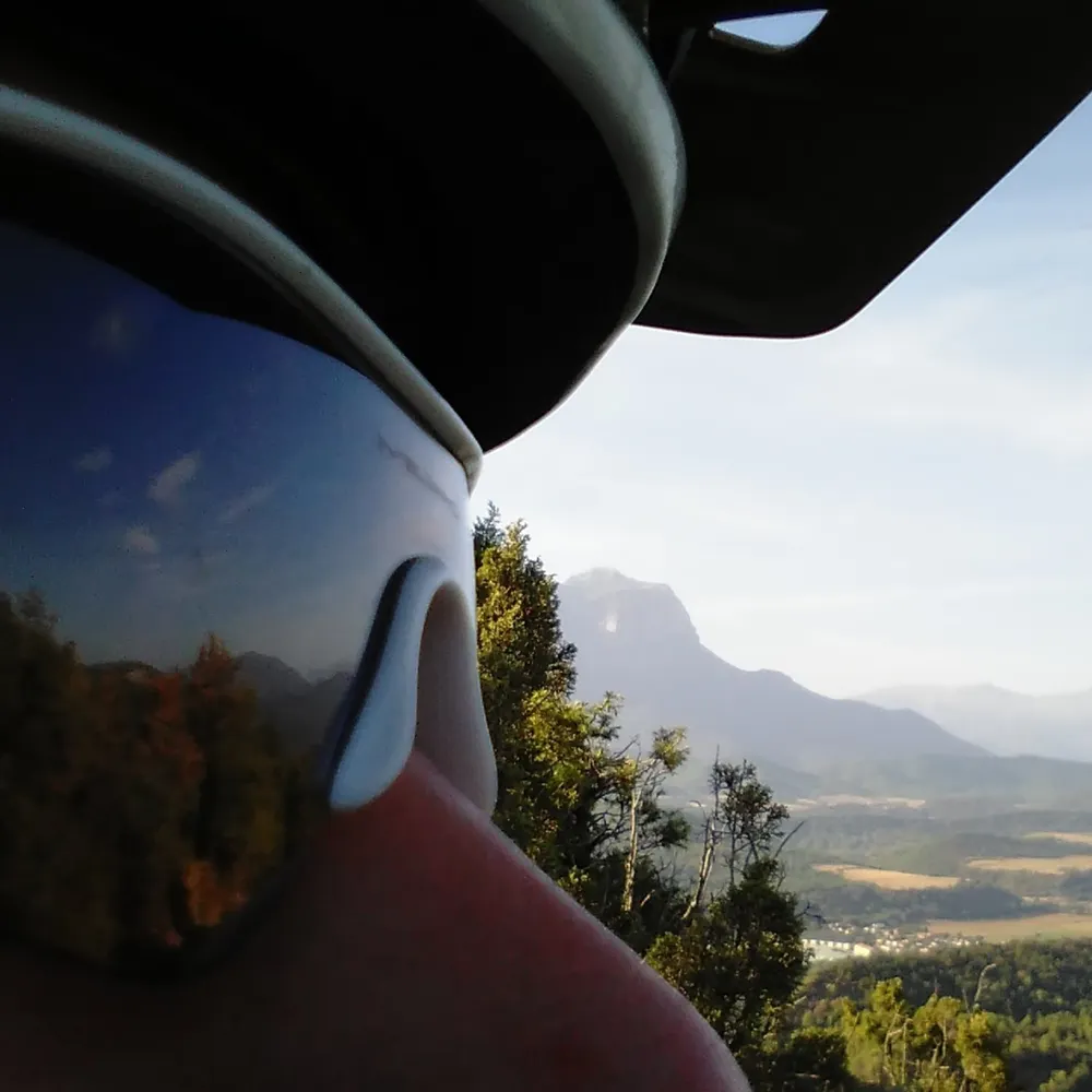 emyrderfel.bsky.social's profile picture