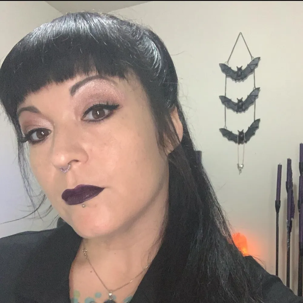 moodywitch.bsky.social's profile picture