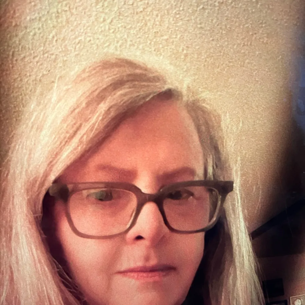 itsgreek2m2.bsky.social's profile picture