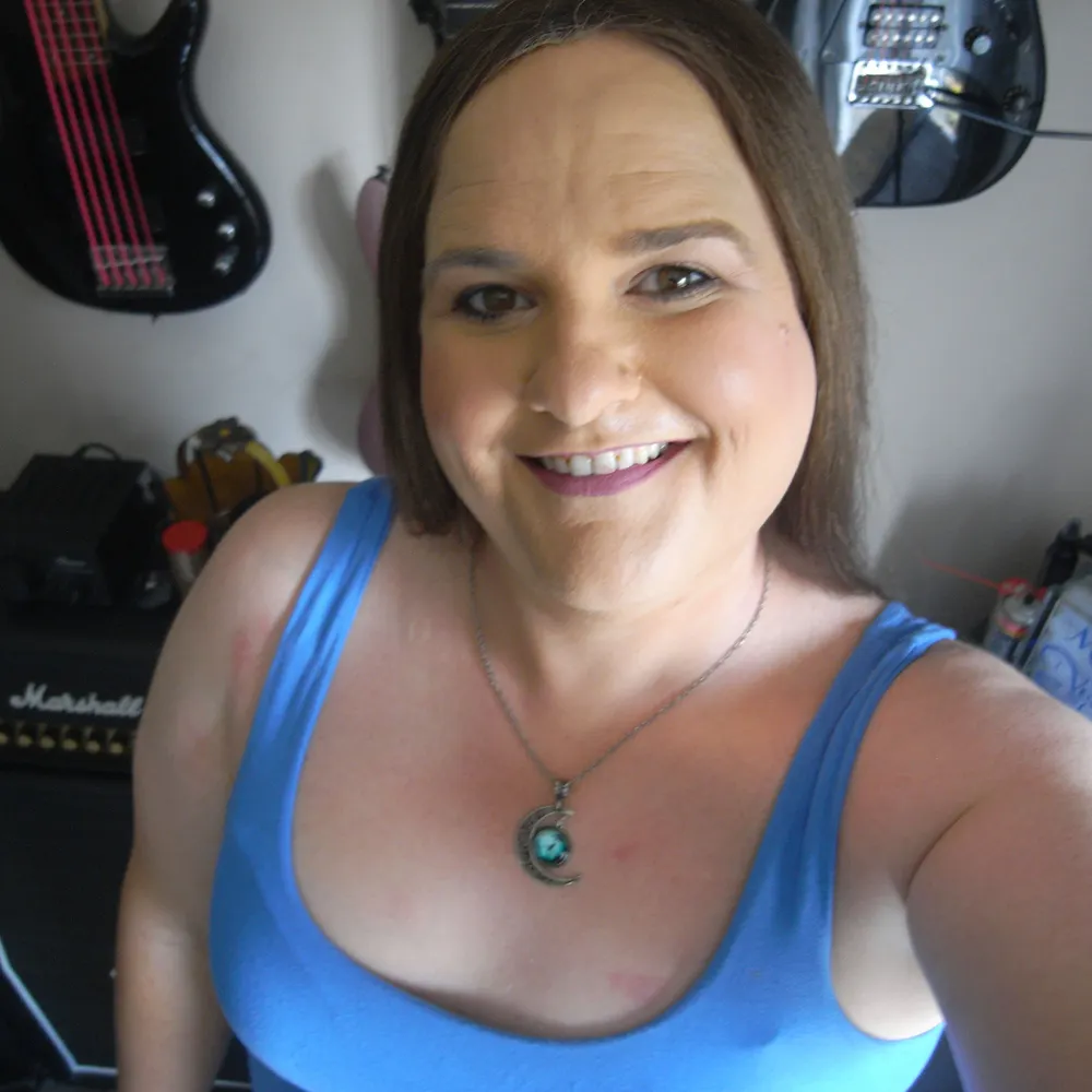 sharkloverchick.bsky.social's profile picture