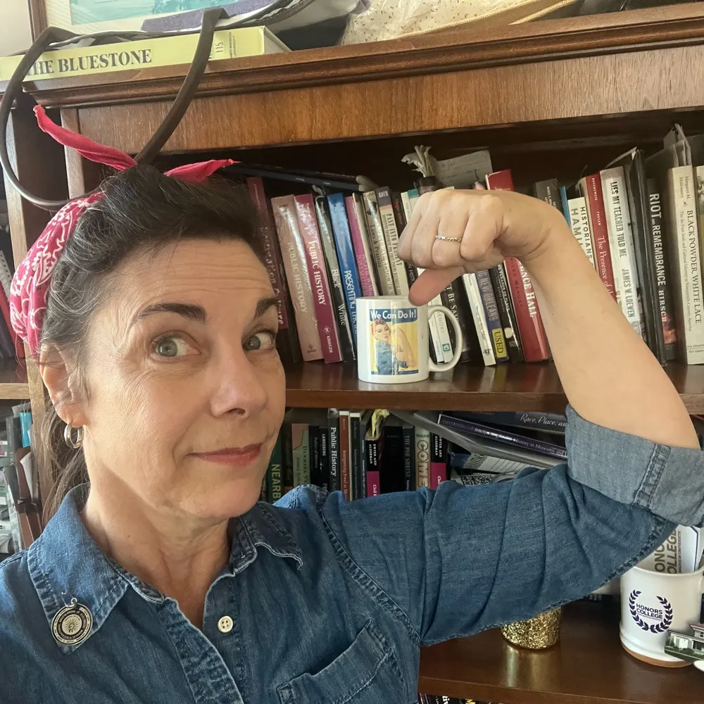 megmulrooney.bsky.social's profile picture