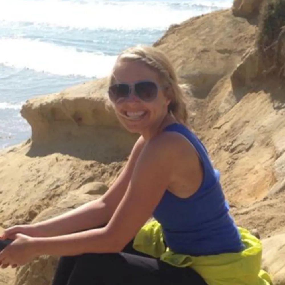 bettesays.bsky.social's profile picture