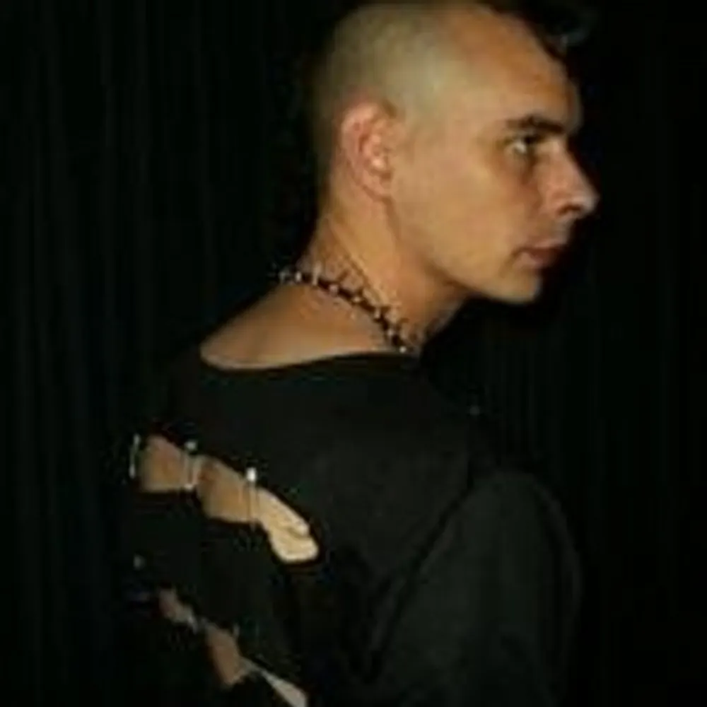 flourogoth.bsky.social's profile picture