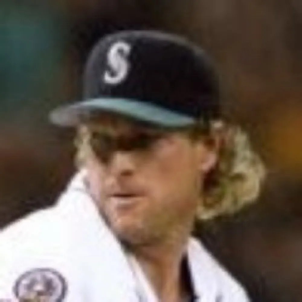 normcharlatan.bsky.social's profile picture