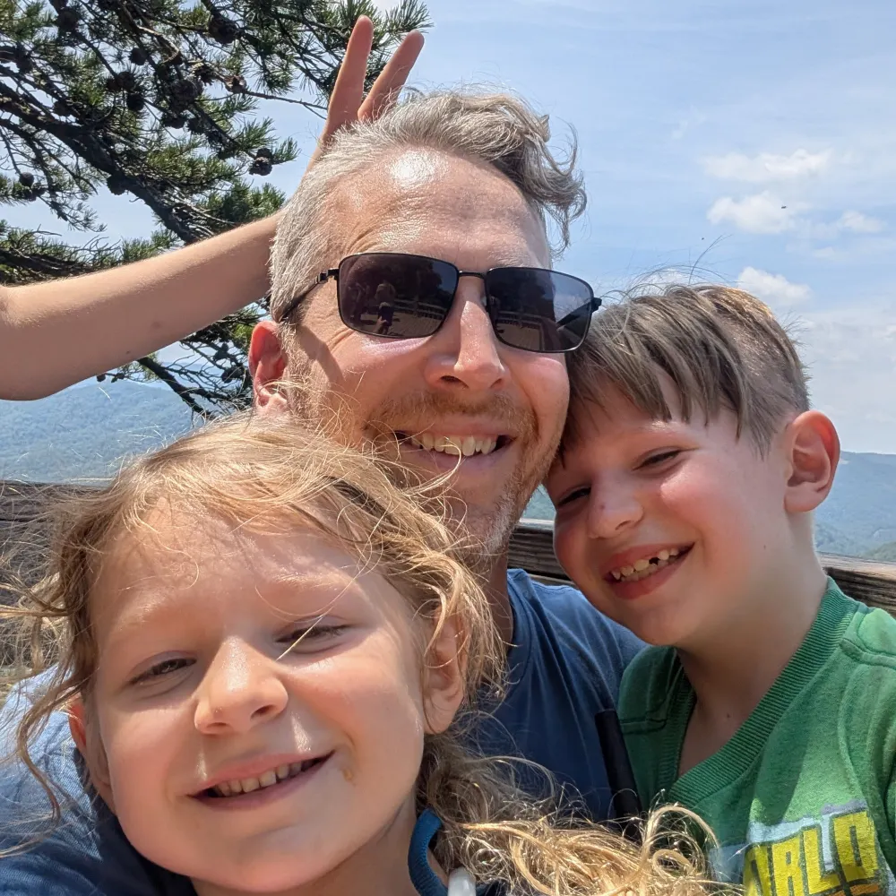 andrewwmiller.com's profile picture