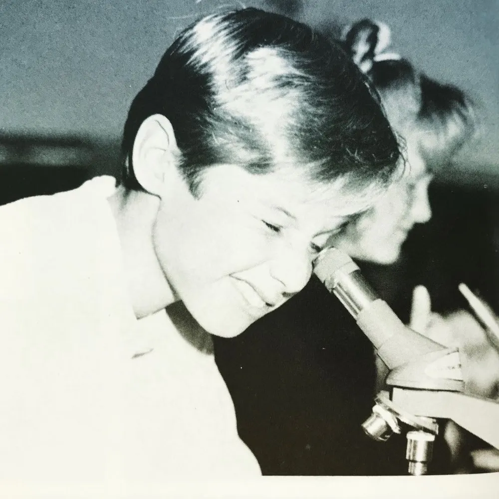 echoloop.bsky.social's profile picture