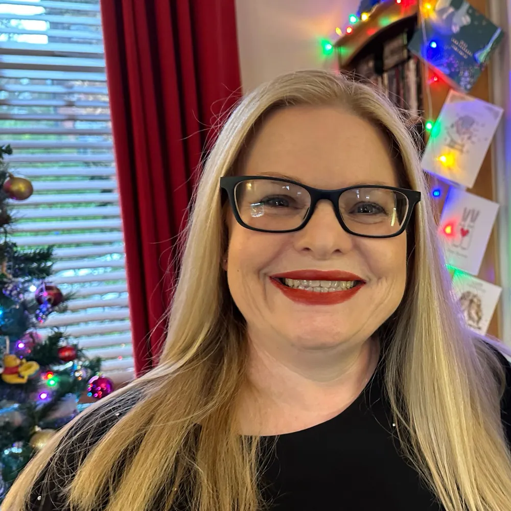 sarahyb.bsky.social's profile picture