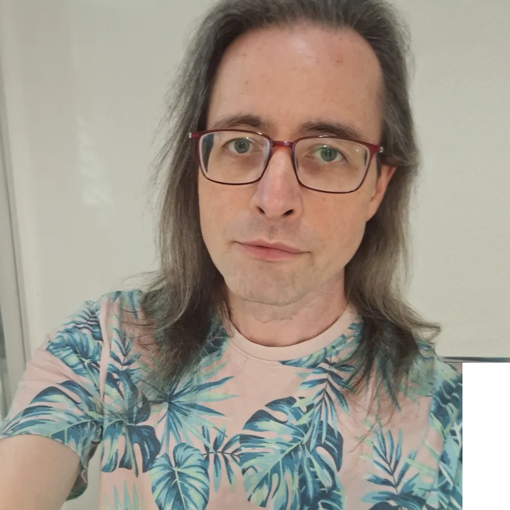 coramcgladdery.bsky.social's profile picture