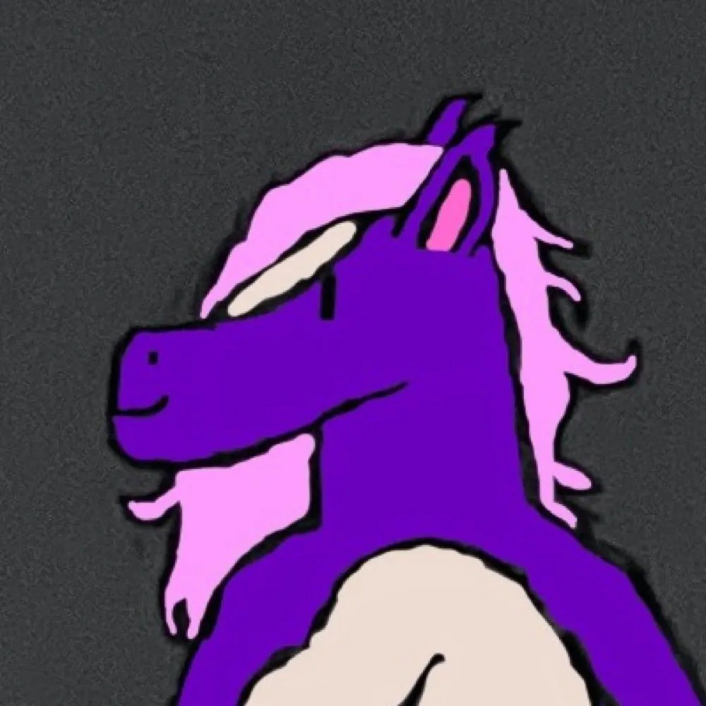 sqrrkhonse.bsky.social's profile picture