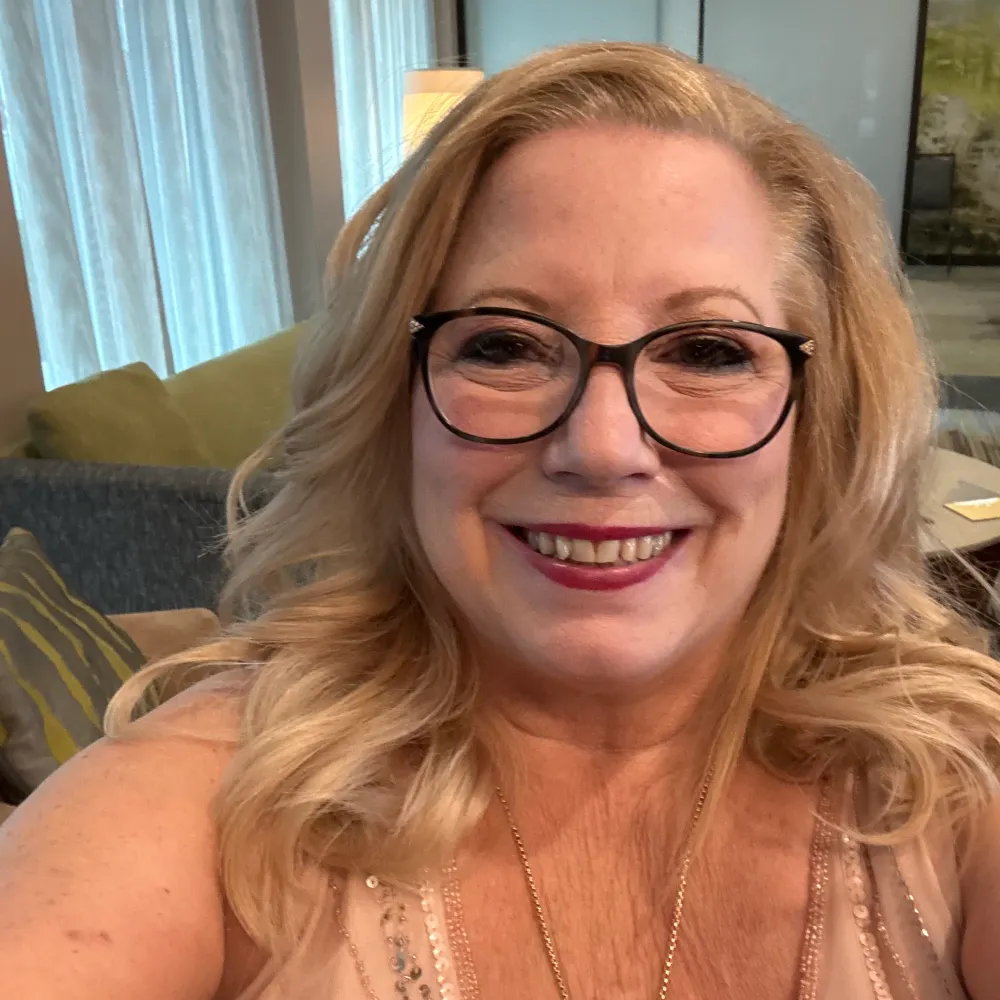 nanalouise.bsky.social's profile picture