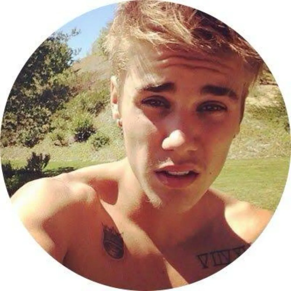 onlyhotguys.bsky.social's profile picture