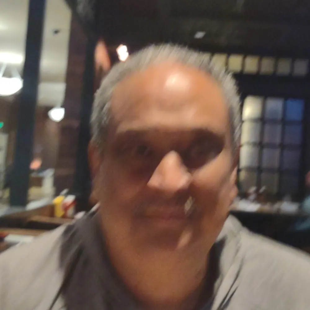 r-a-y-jones.bsky.social's profile picture