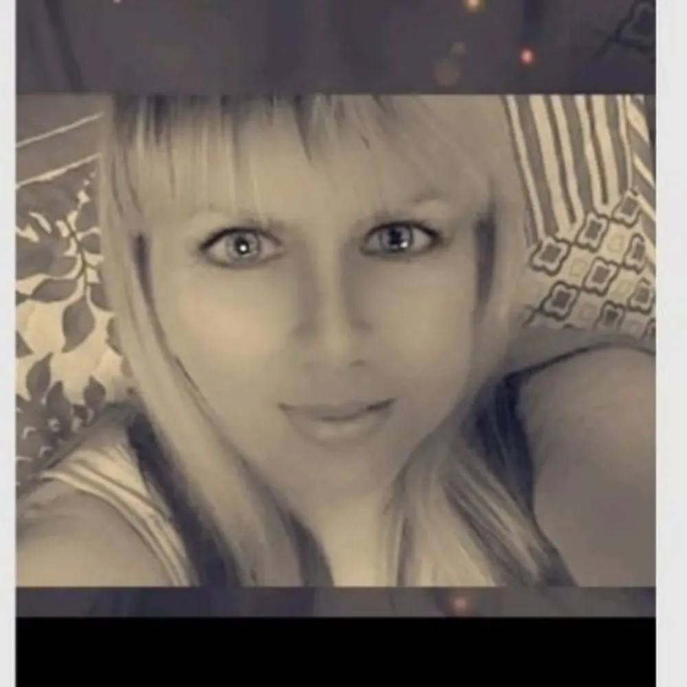 betsydakpar.bsky.social's profile picture