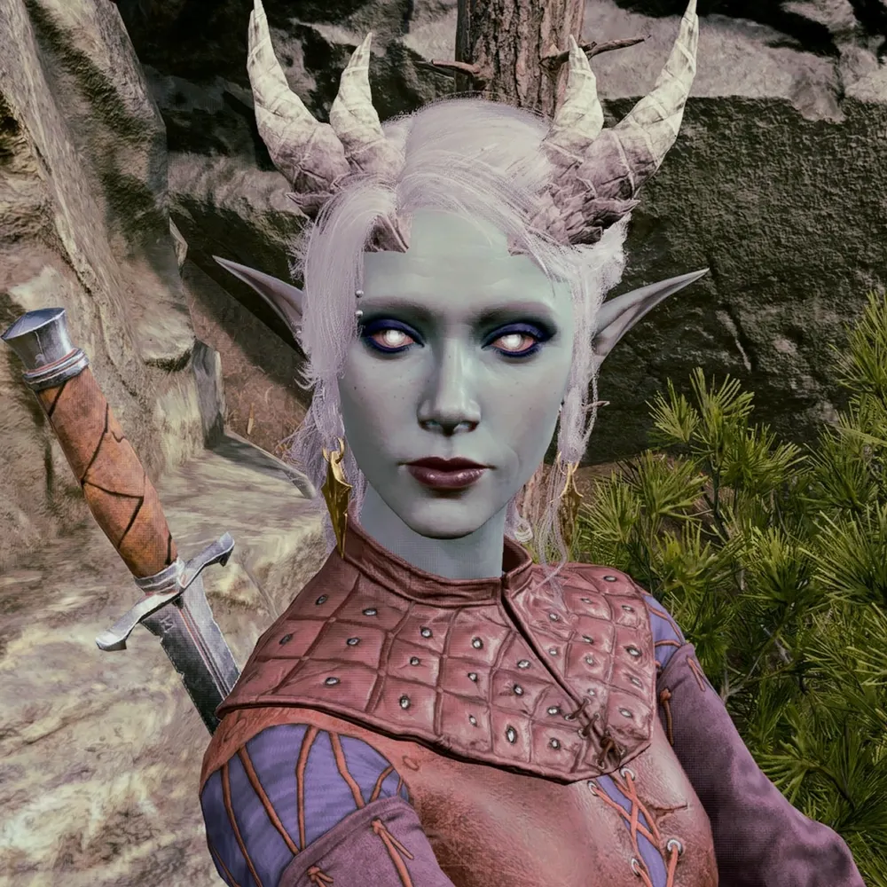 moondoescosplay.bsky.social's profile picture