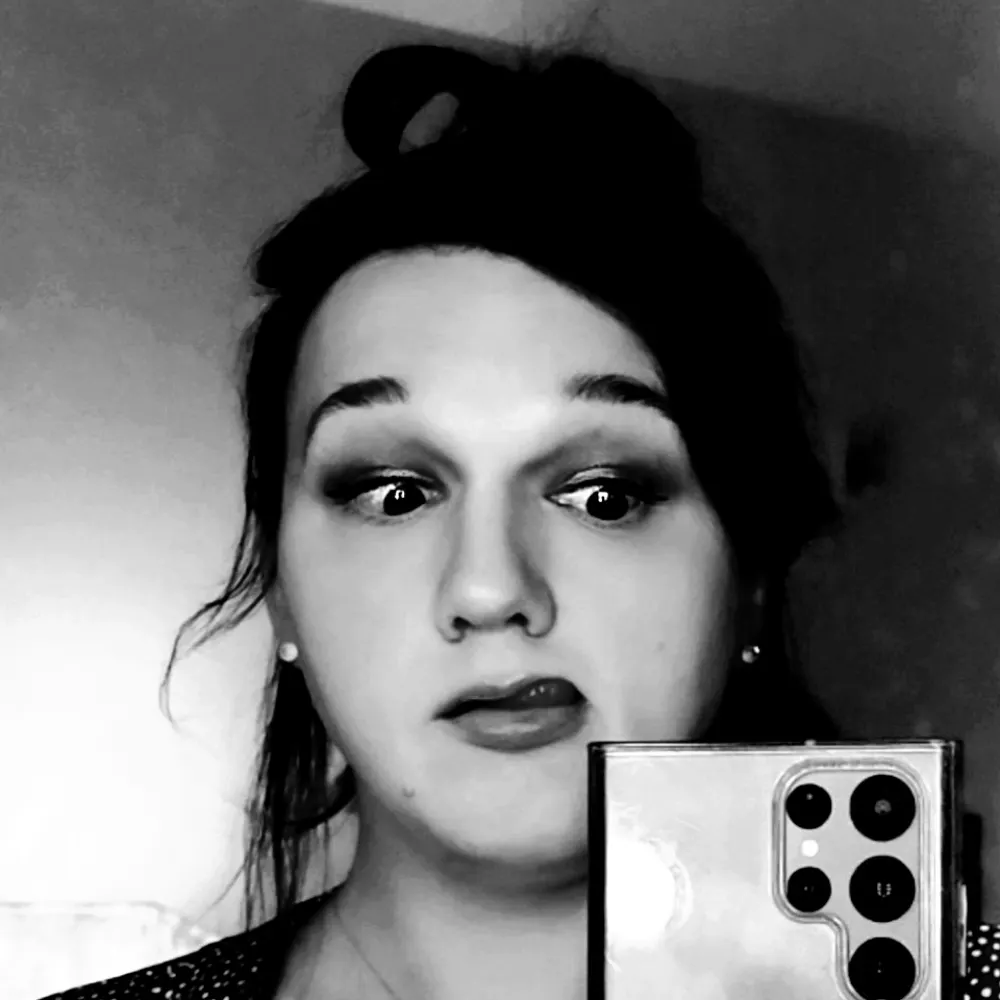 nodanaonlyjules.bsky.social's profile picture