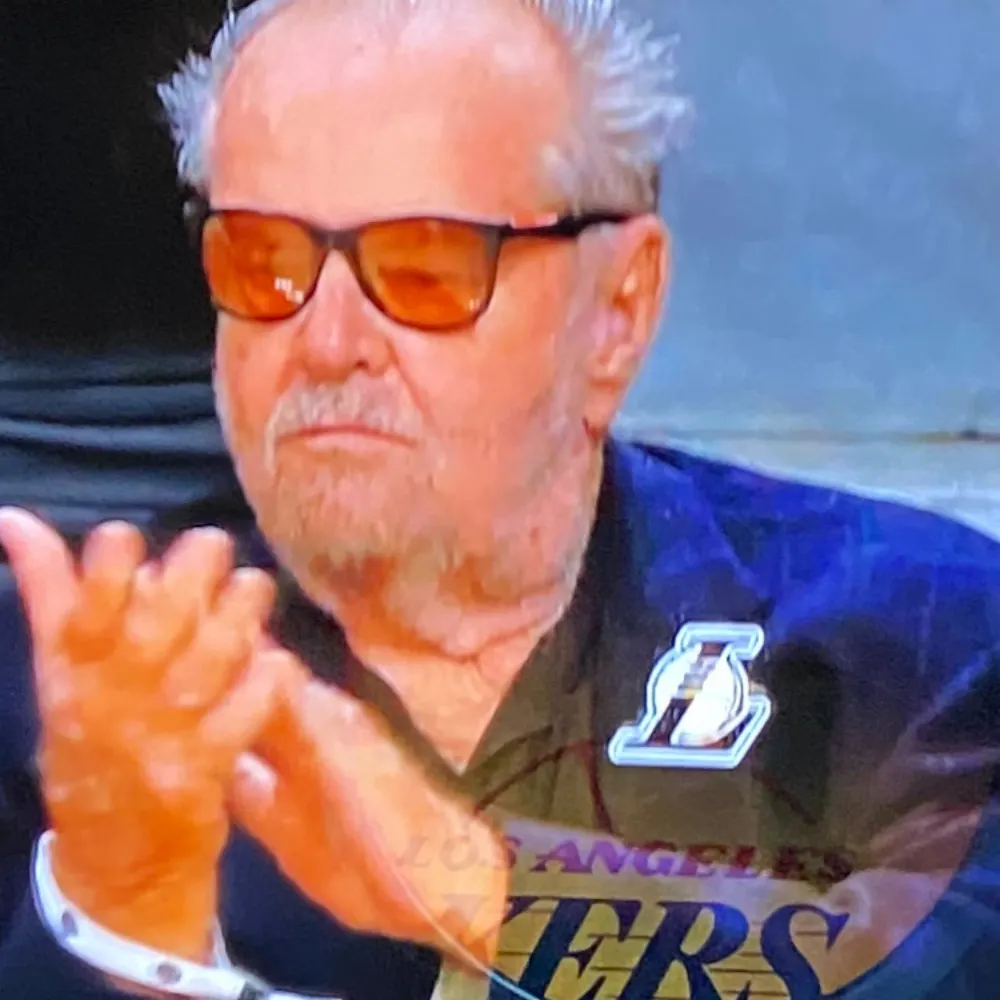 lakers-lover.bsky.social's profile picture