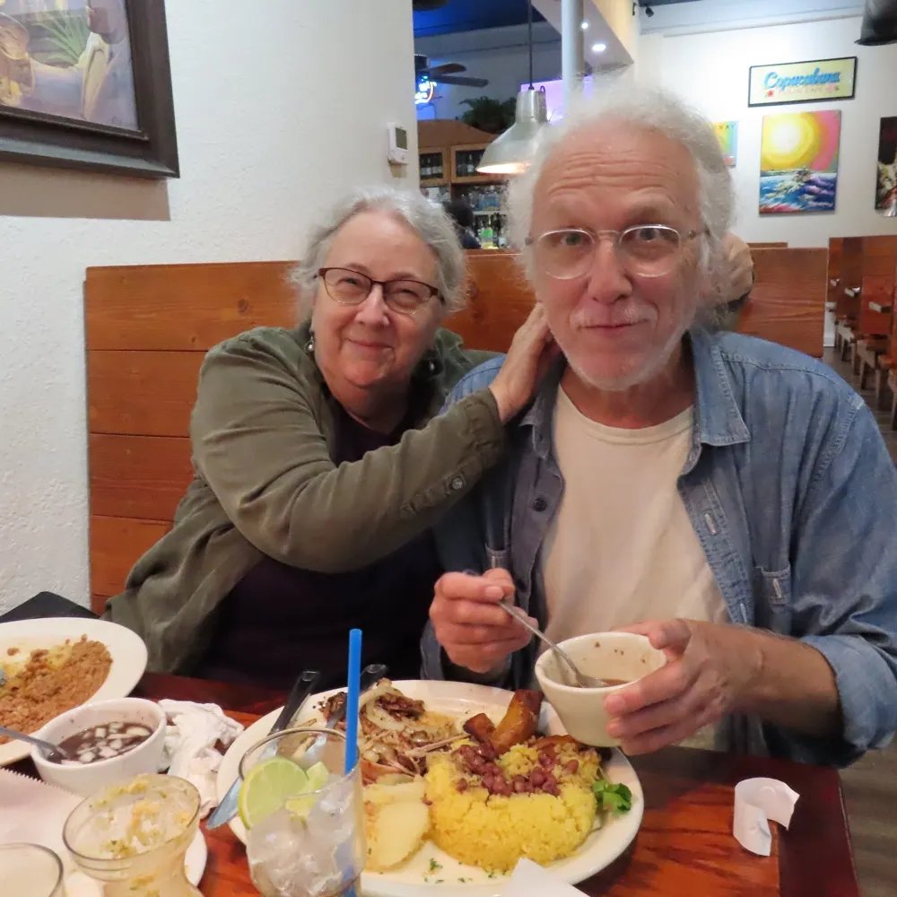 teeleewalls.bsky.social's profile picture