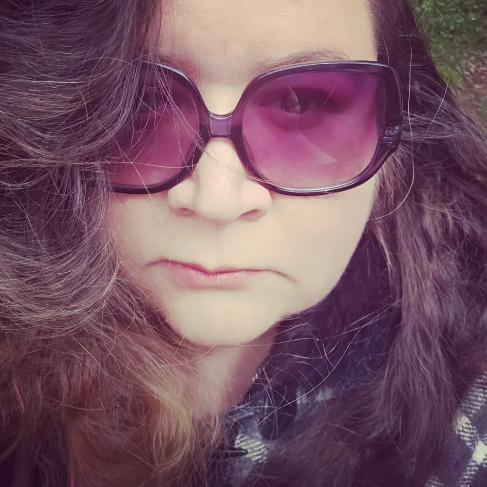 mostlybree.kitrocha.com's profile picture