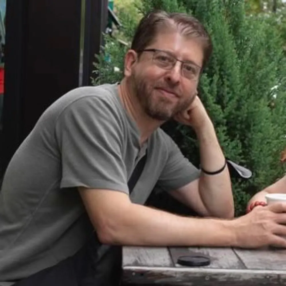 chadlevinson.com's profile picture