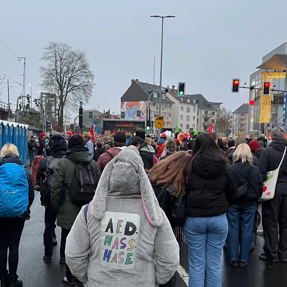 dinozoomuffia.bsky.social's profile picture