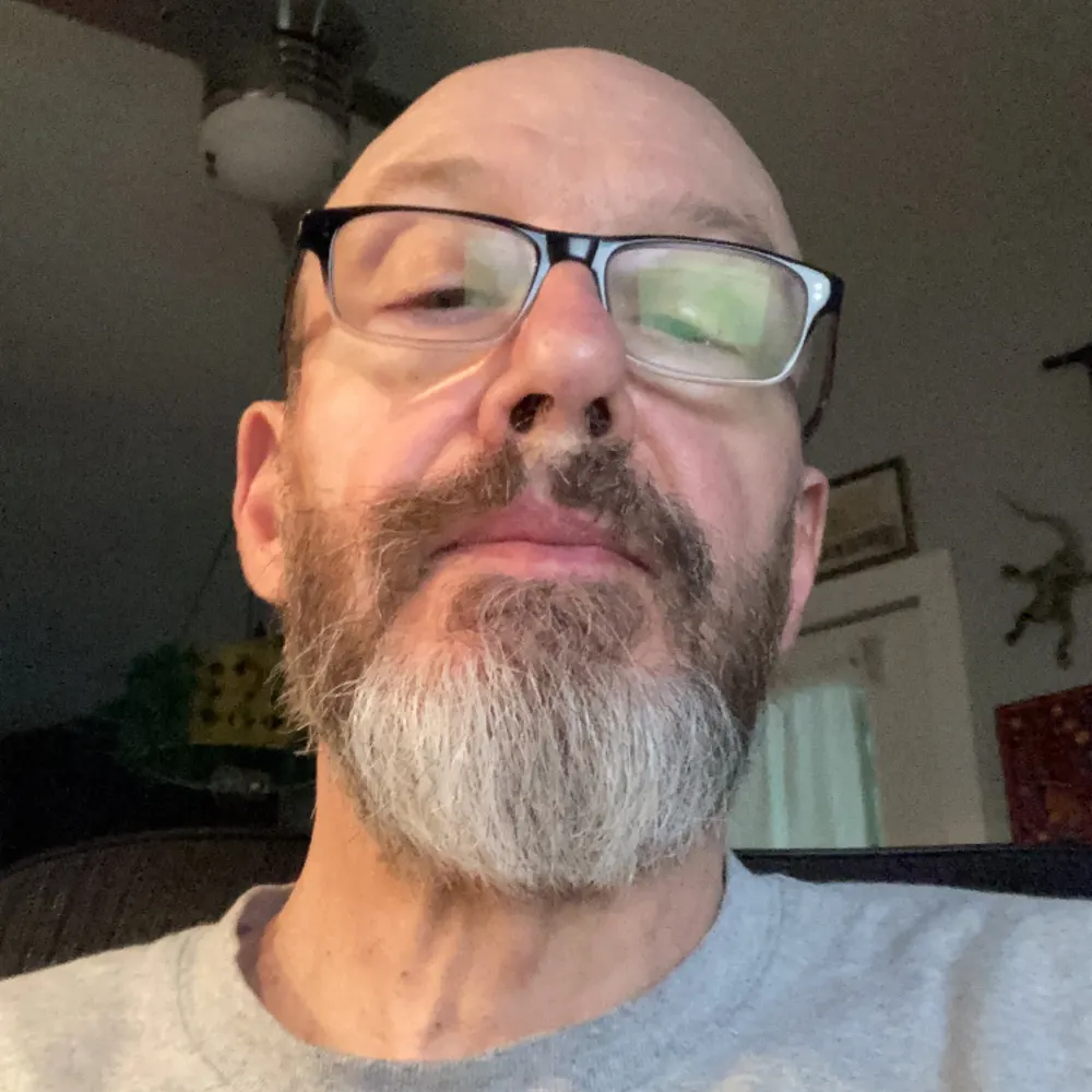 flysontwall.bsky.social's profile picture