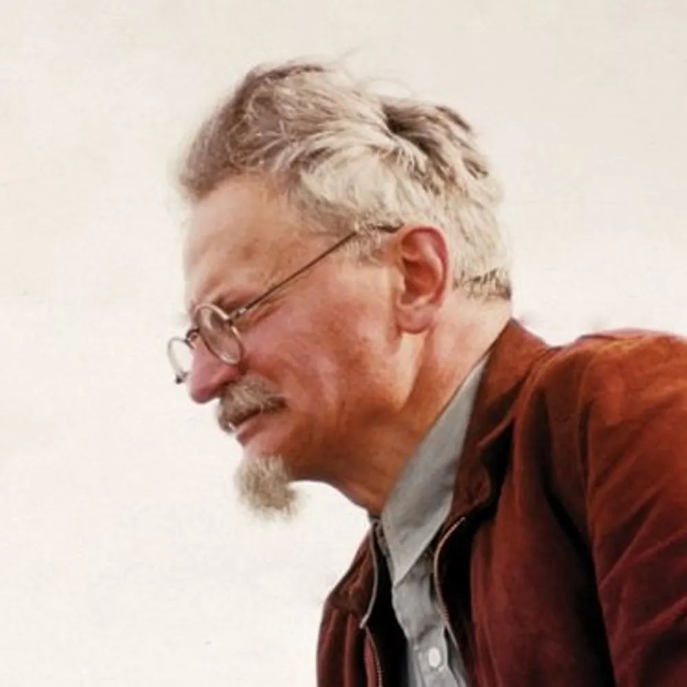 j9v8.bsky.social's profile picture