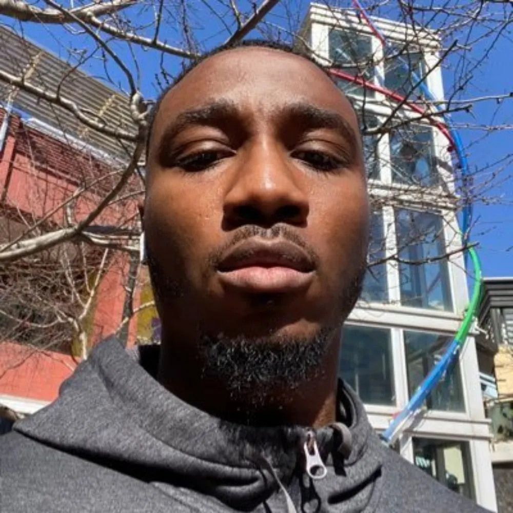 phillewis.bsky.social's profile picture