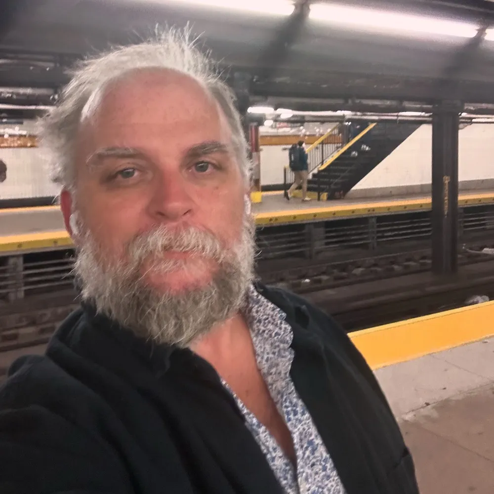 chrislarry33.bsky.social's profile picture