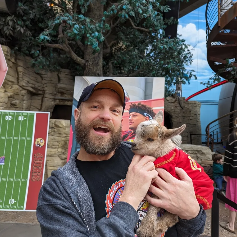 charliefoxtrot9.bsky.social's profile picture