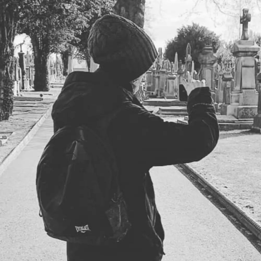 per-vertex.bsky.social's profile picture