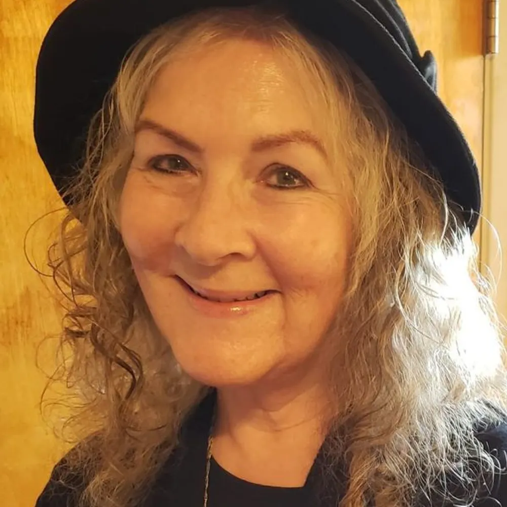 ladyann.bsky.social's profile picture