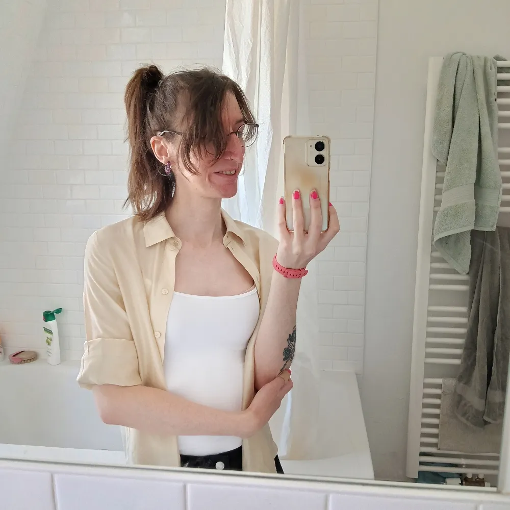 miley-crisis.bsky.social's profile picture