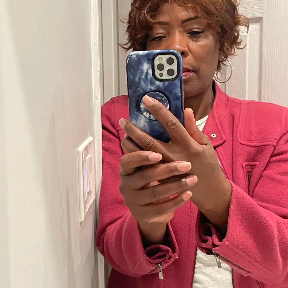 de24.bsky.social's profile picture