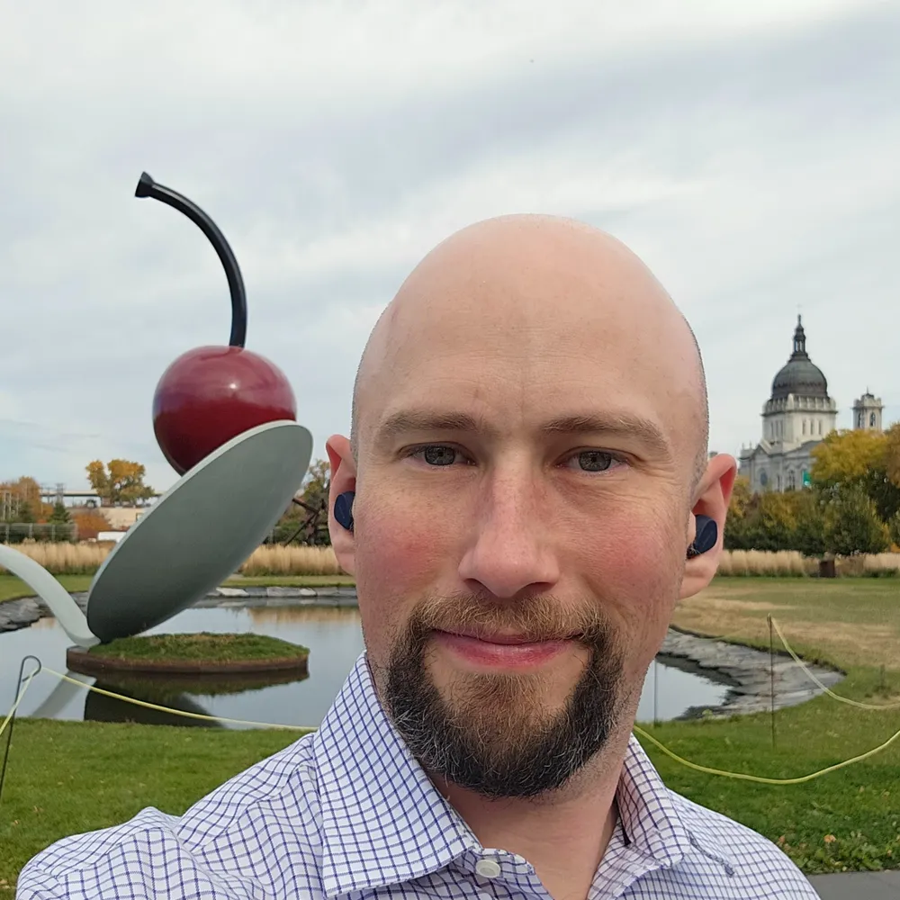 mikeroos.bsky.social's profile picture