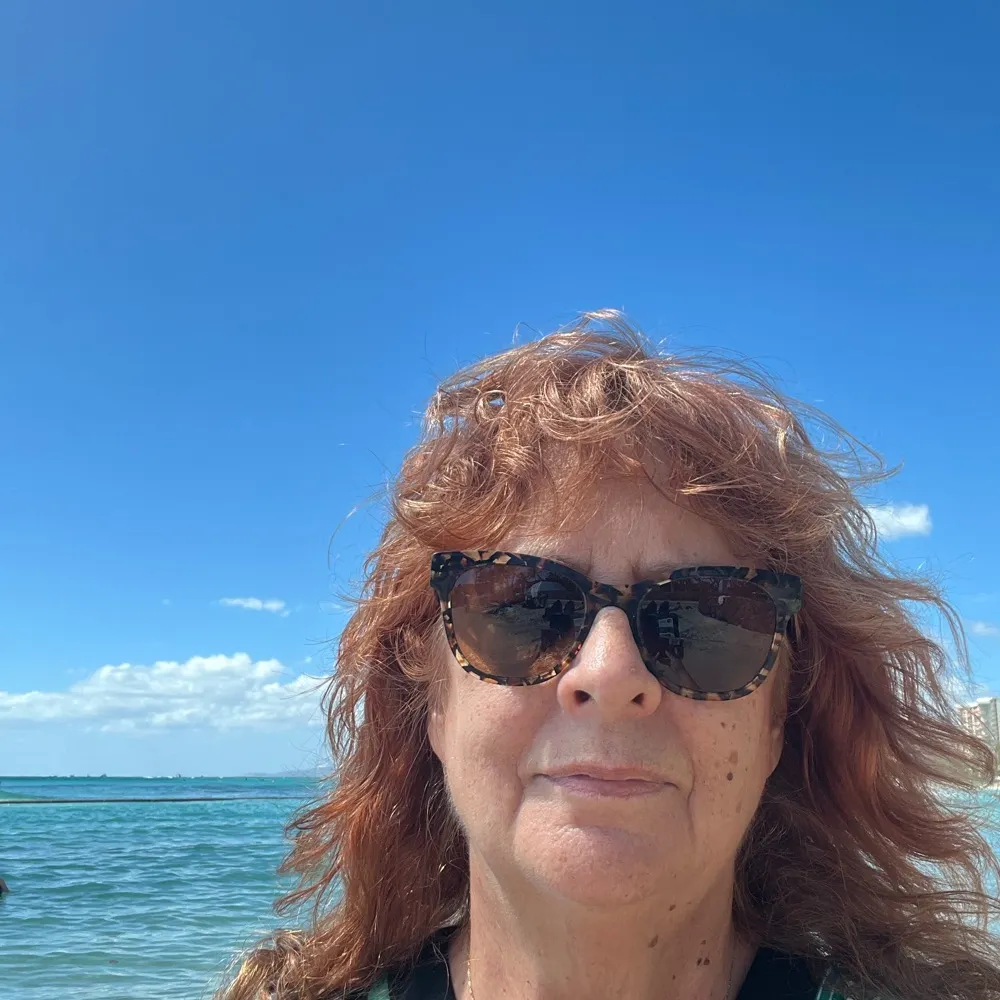 rosaliem.bsky.social's profile picture