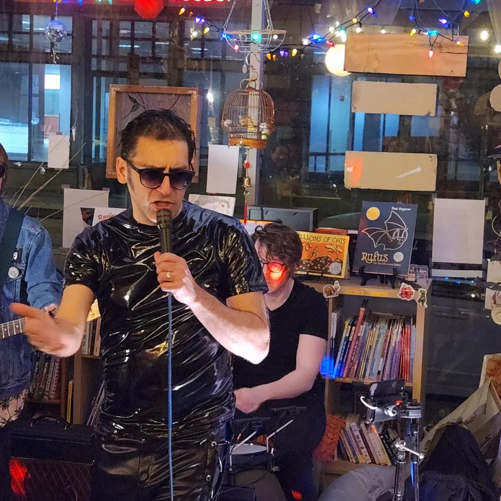 amzavareei.bsky.social's profile picture