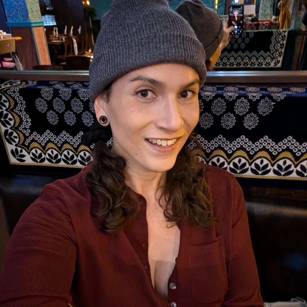 starlula.bsky.social's profile picture