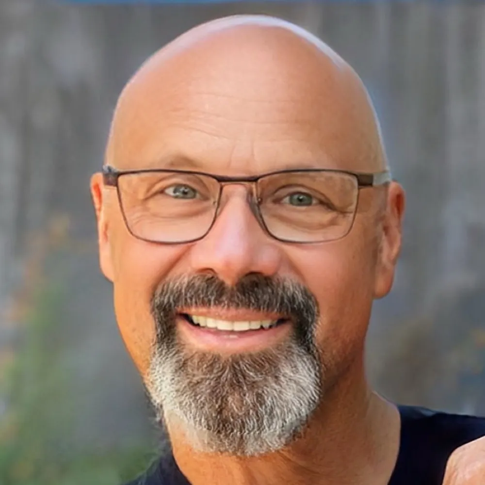 georgefour.bsky.social's profile picture