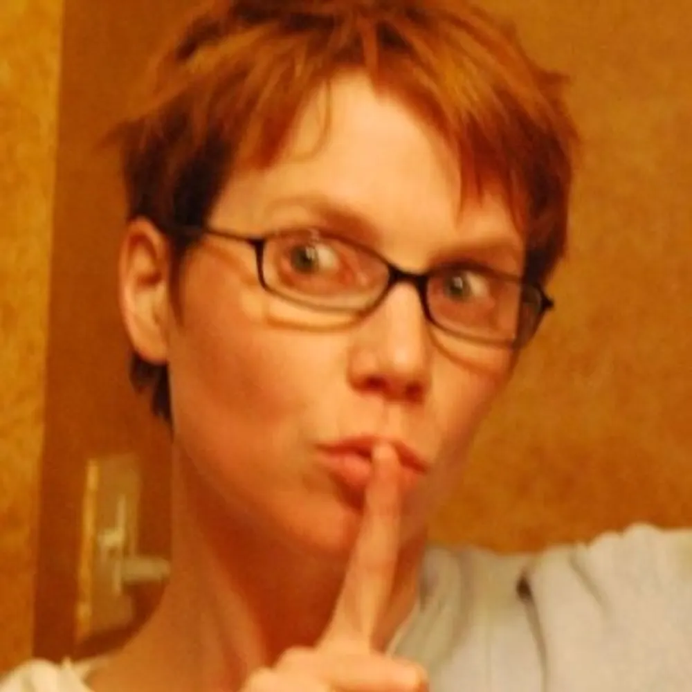 megwood.bsky.social's profile picture