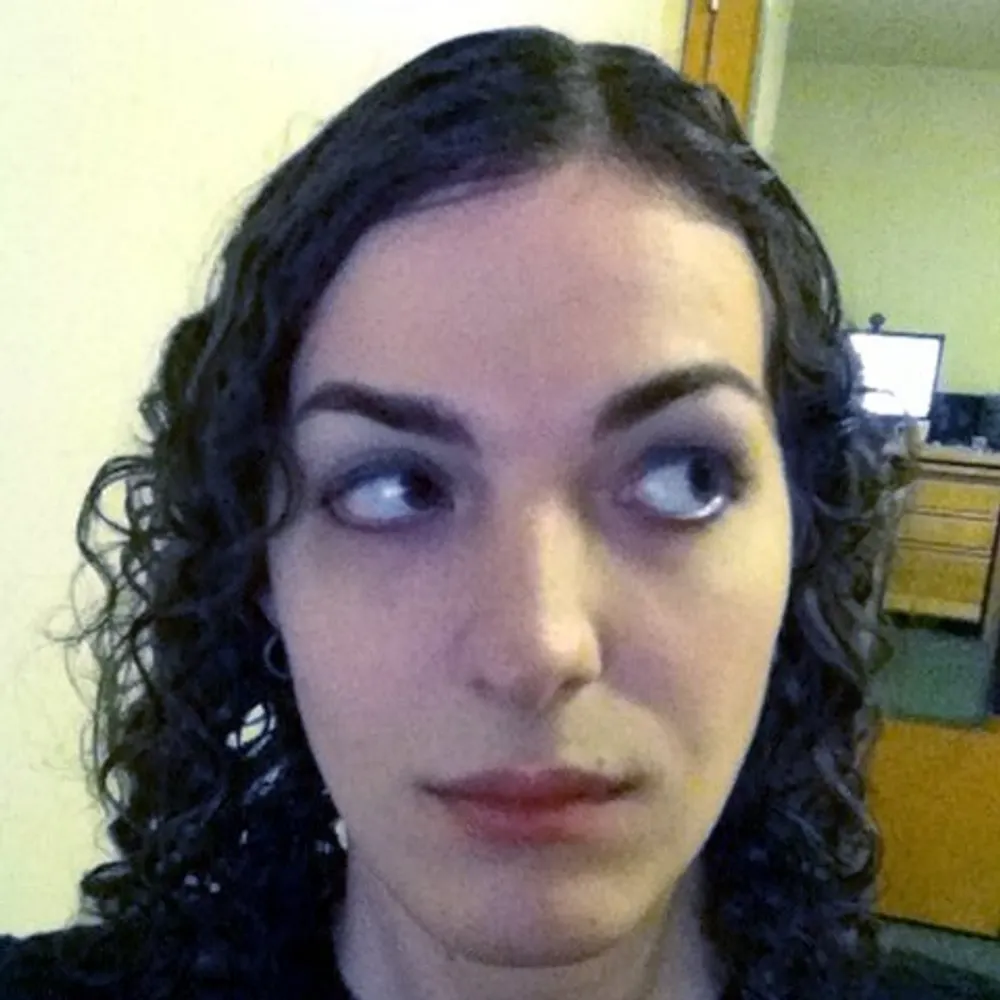 zoey.bsky.social's profile picture