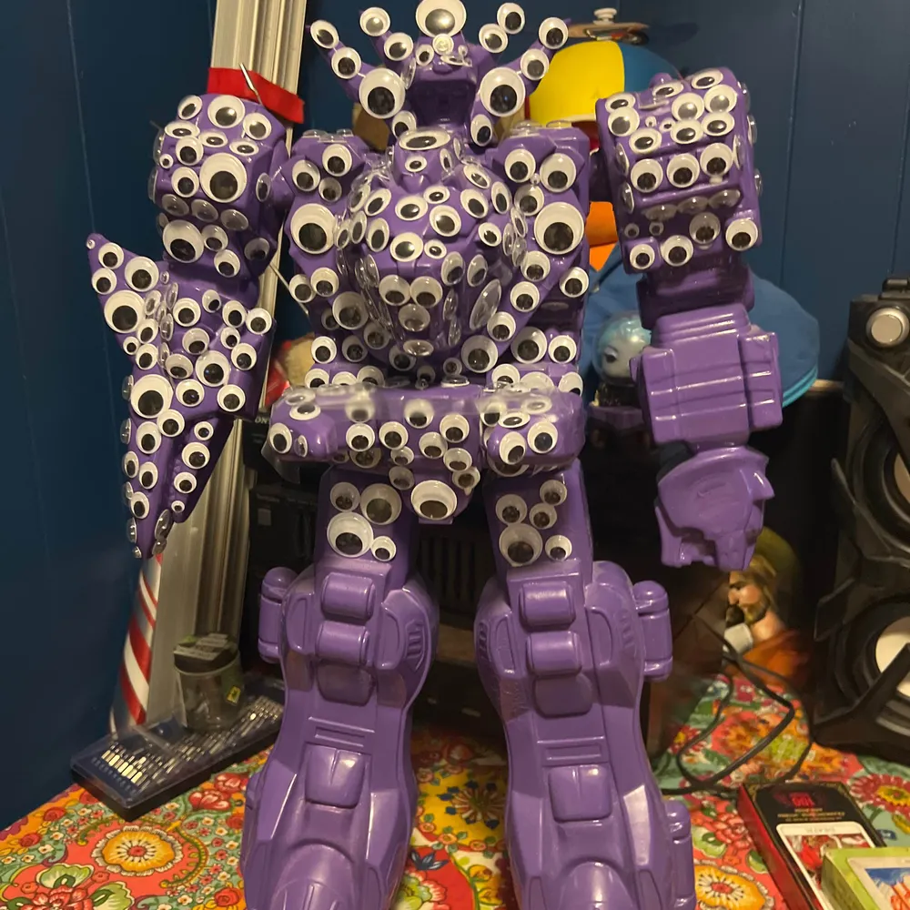 mv17zn17.bsky.social's profile picture