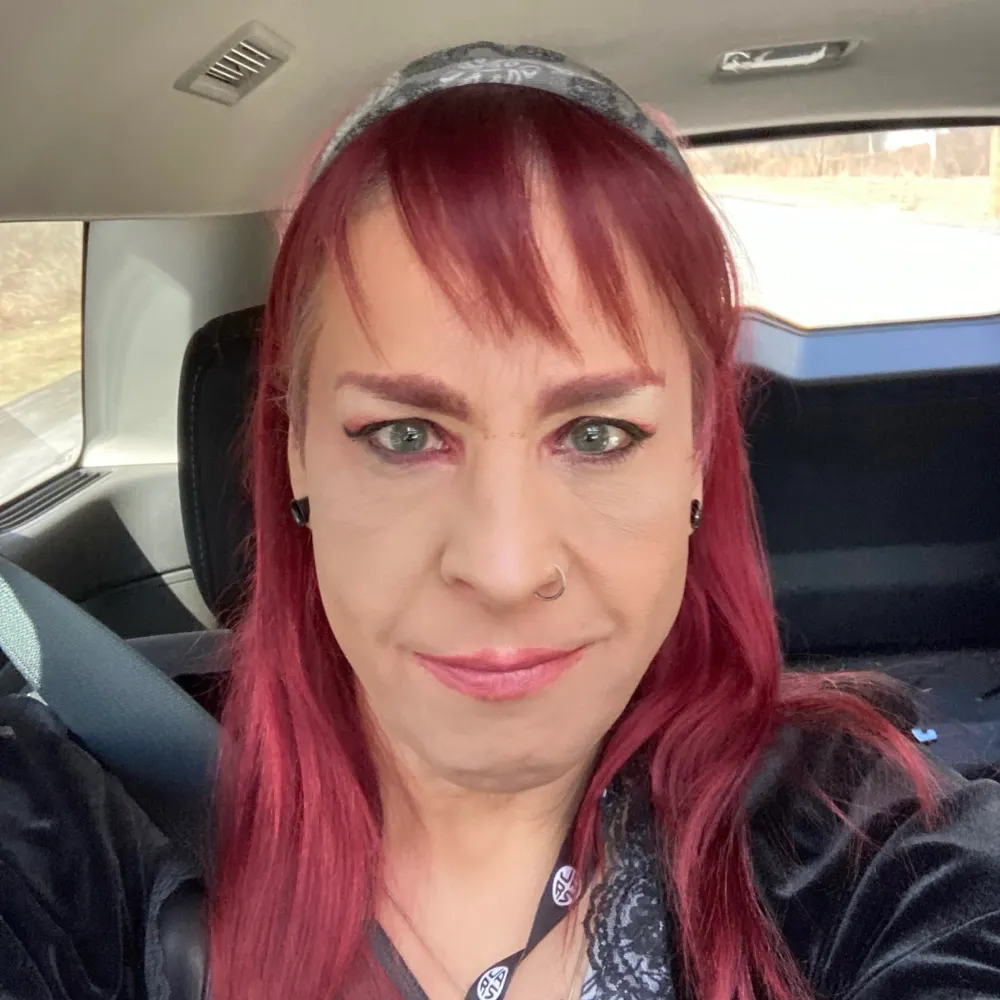 gothic.wtf's profile picture