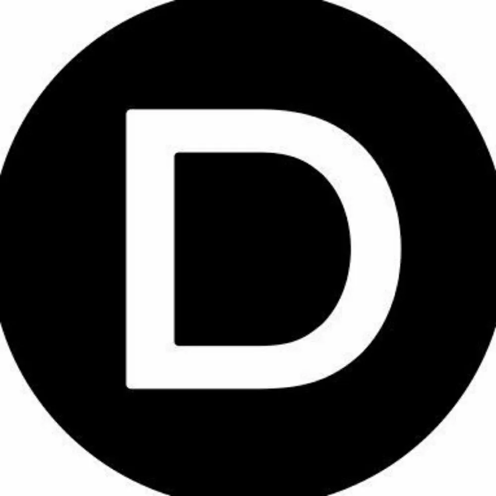 defector.com's profile picture