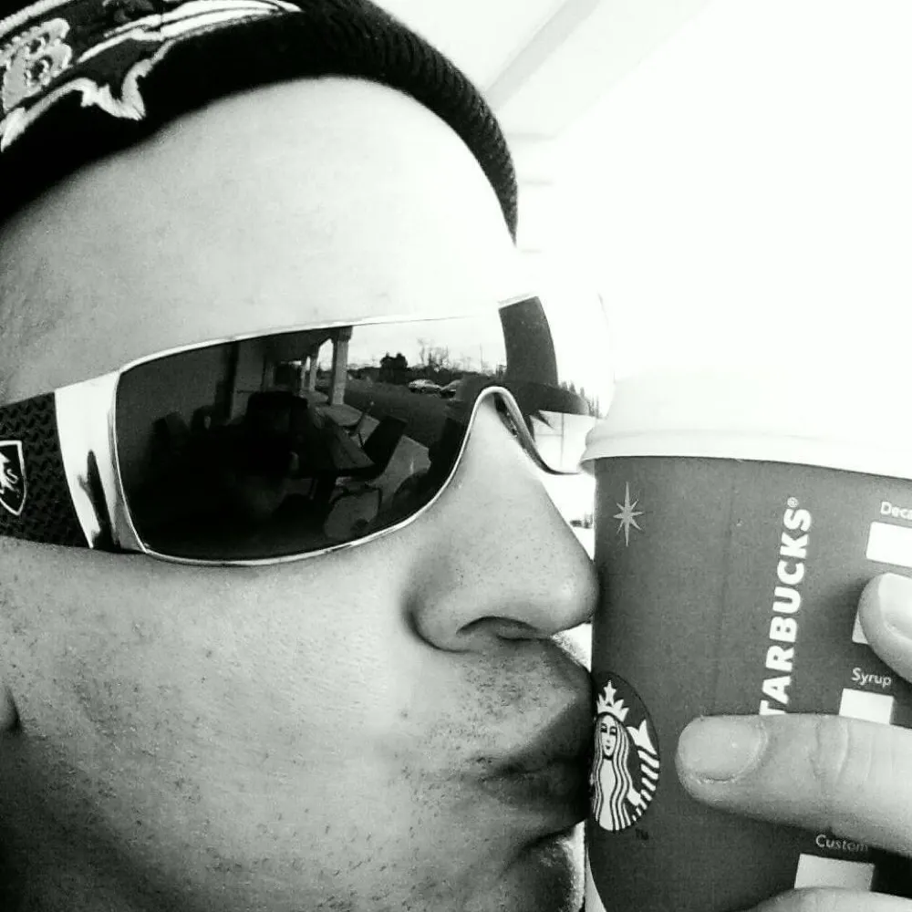 daddyjew.bsky.social's profile picture