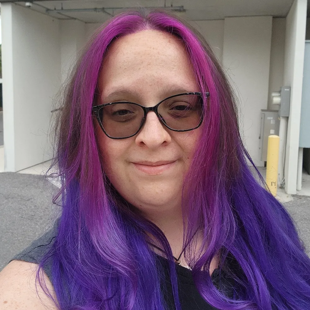 heyitsdora.com's profile picture