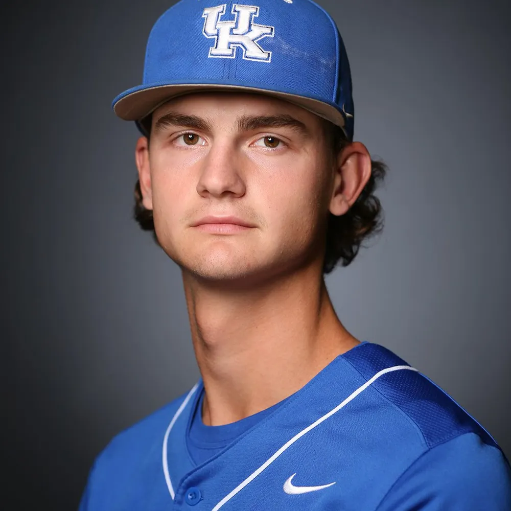 boombatsdagod.bsky.social's profile picture