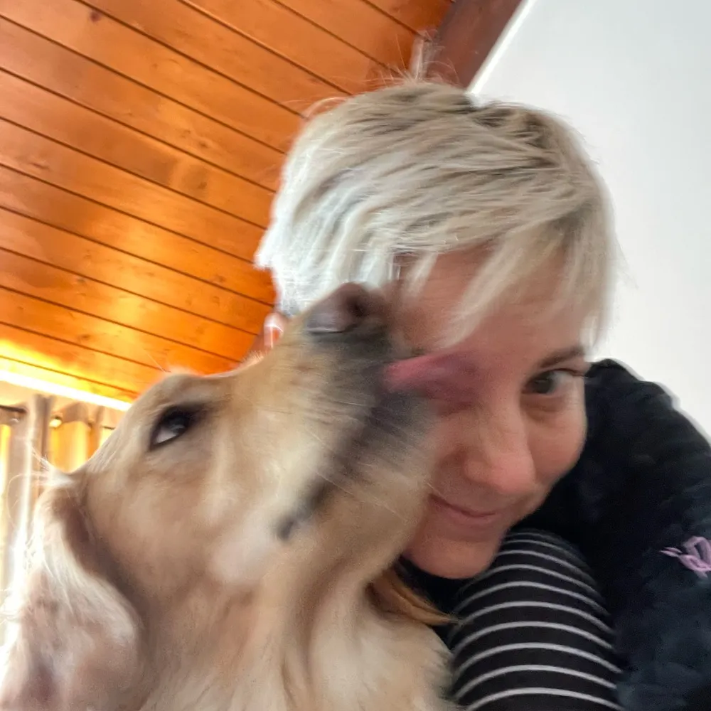 sunshine-smiles.bsky.social's profile picture