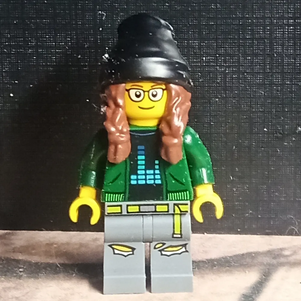 pinballwitch.bsky.social's profile picture