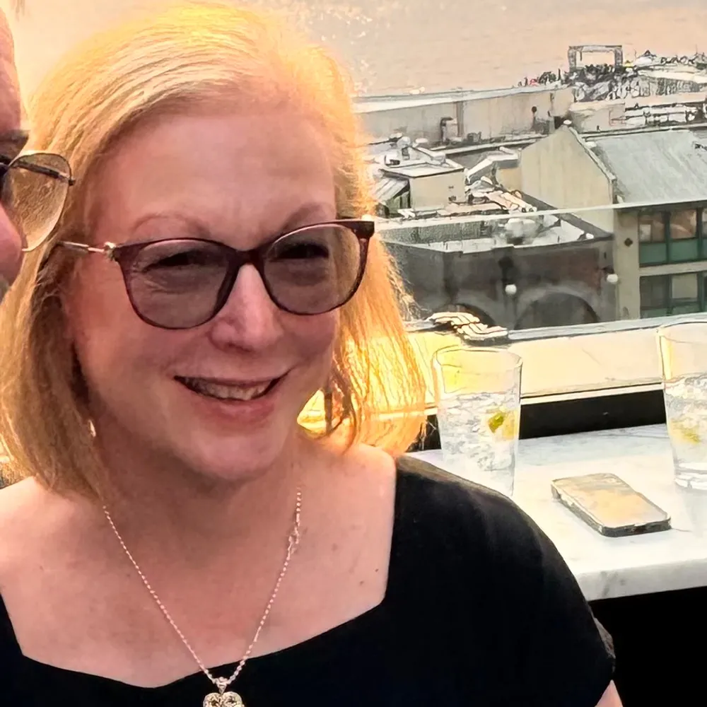 rmh21.bsky.social's profile picture